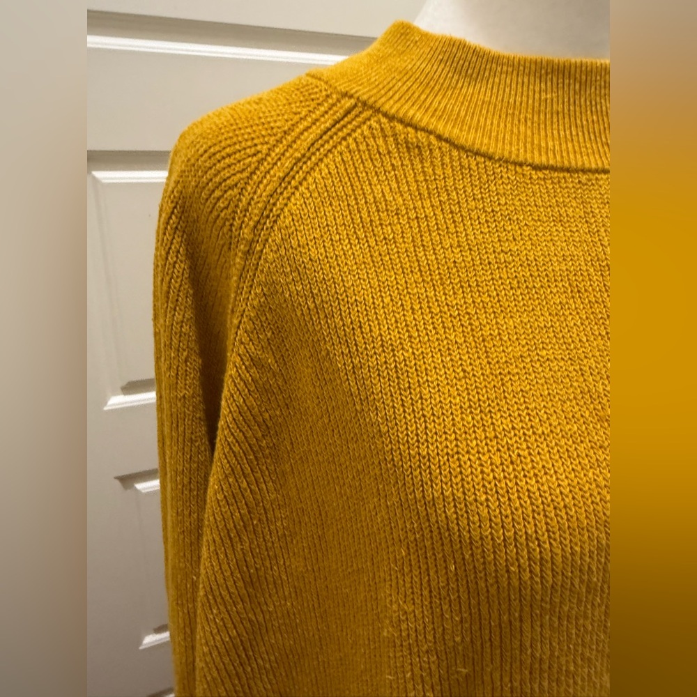 Free People Beach. Mustard Ribbed Sweater Dress. Size Large. - Picture 7 of 11